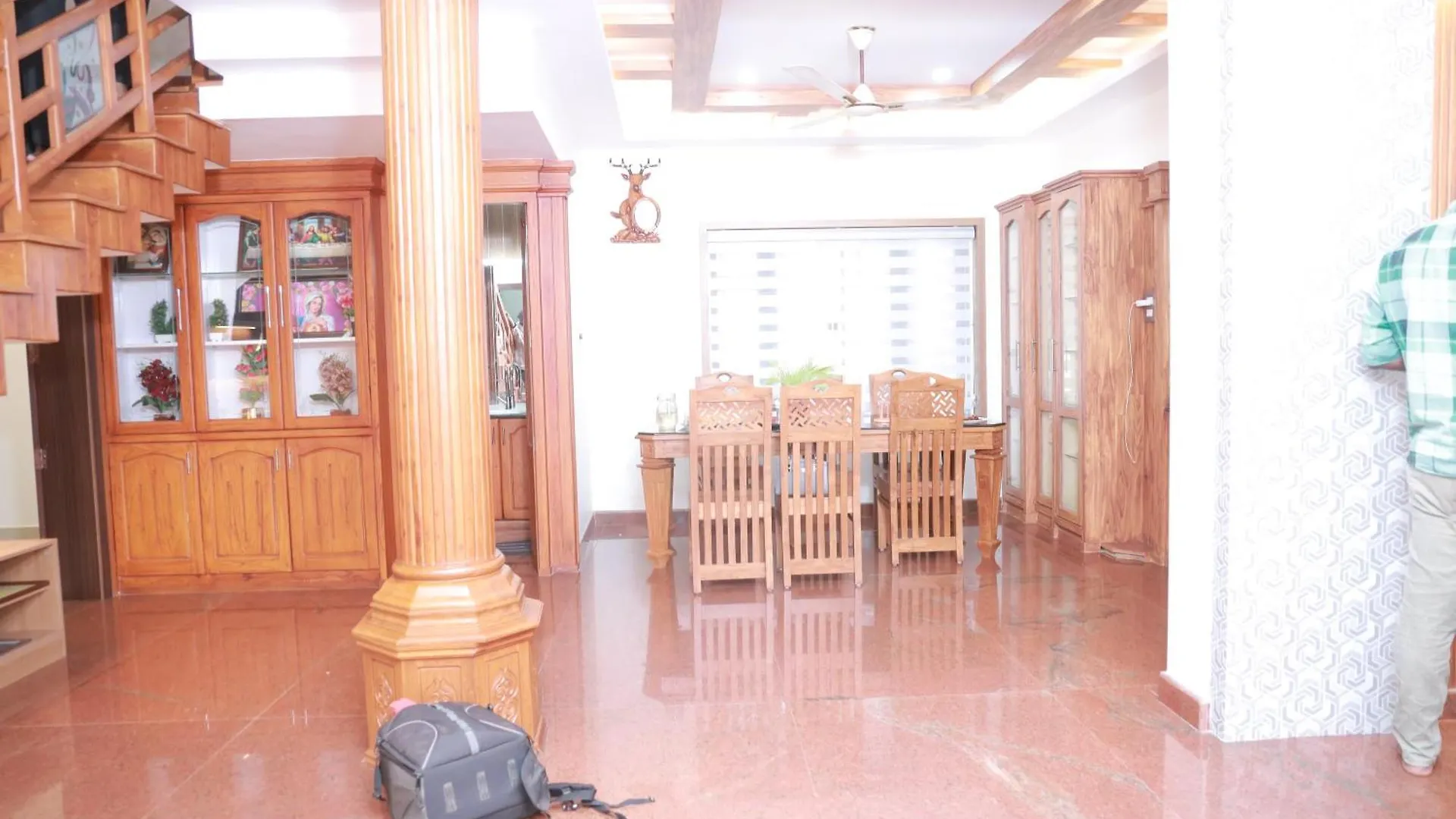Tāmarakulam Rose Villa